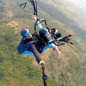 paragliding in kamshet near lonavala mumbai and pune