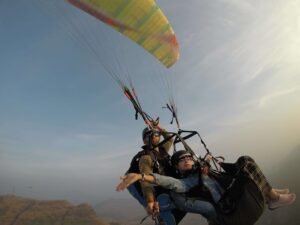Book this paragliding service from Kamshet and go see the mountains and plains.