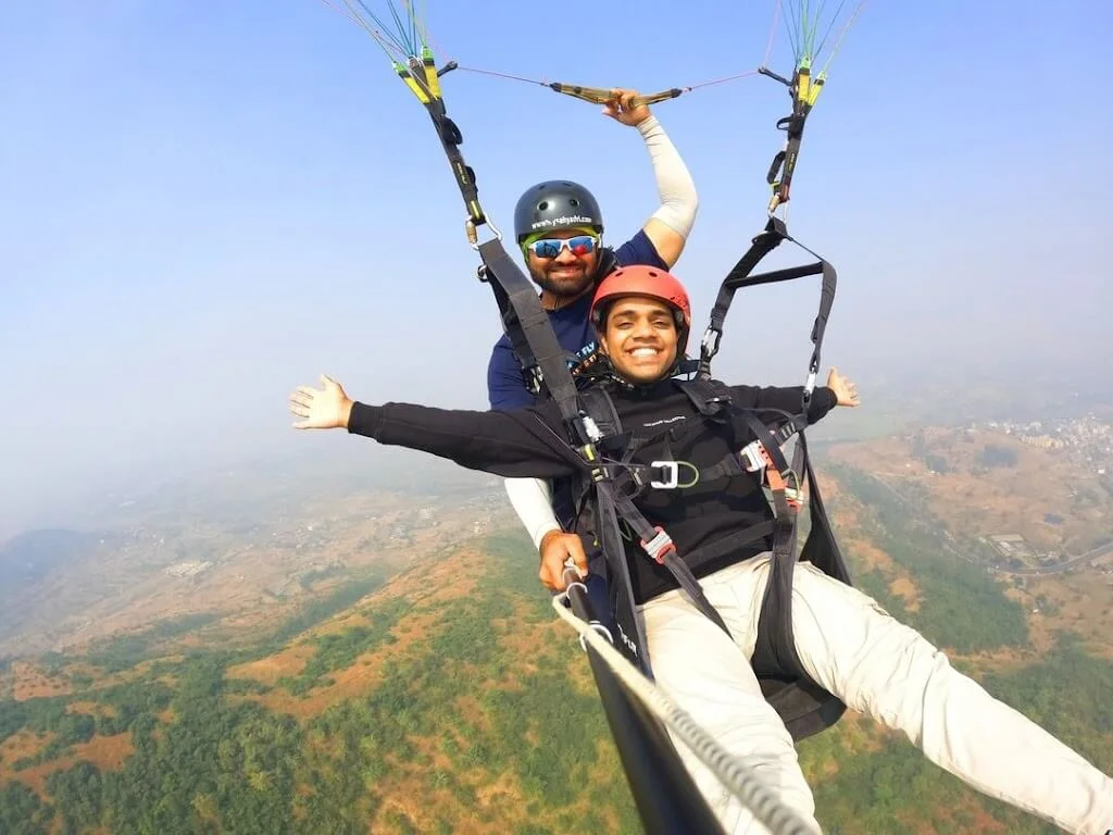 Kamshet paragliding adventure near Lonavala Mumbai and Pune,